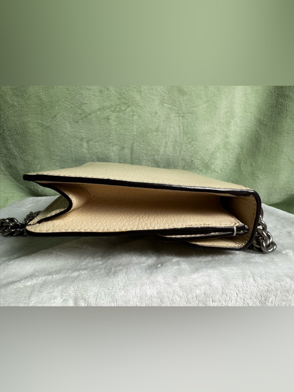 Gucci Dionysus Super Mini Beige Leather Crystal Tiger Head Chain Crossbody Bag - Picture 3 of 9